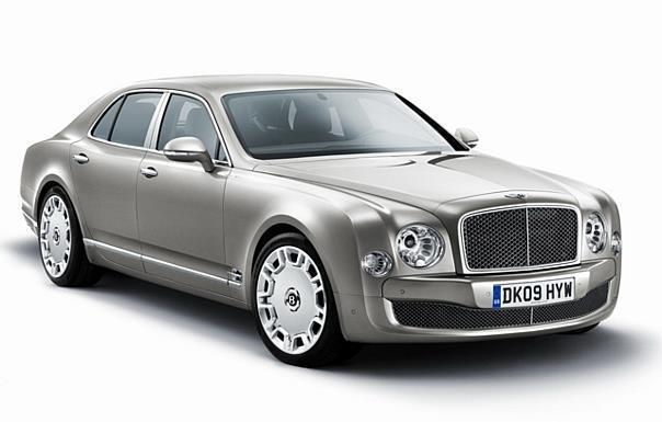 Der neue Bentley Mulsanne feiert seine Weltpremiere auf dem Pebble Beach Concours dElegance in Kalifornien